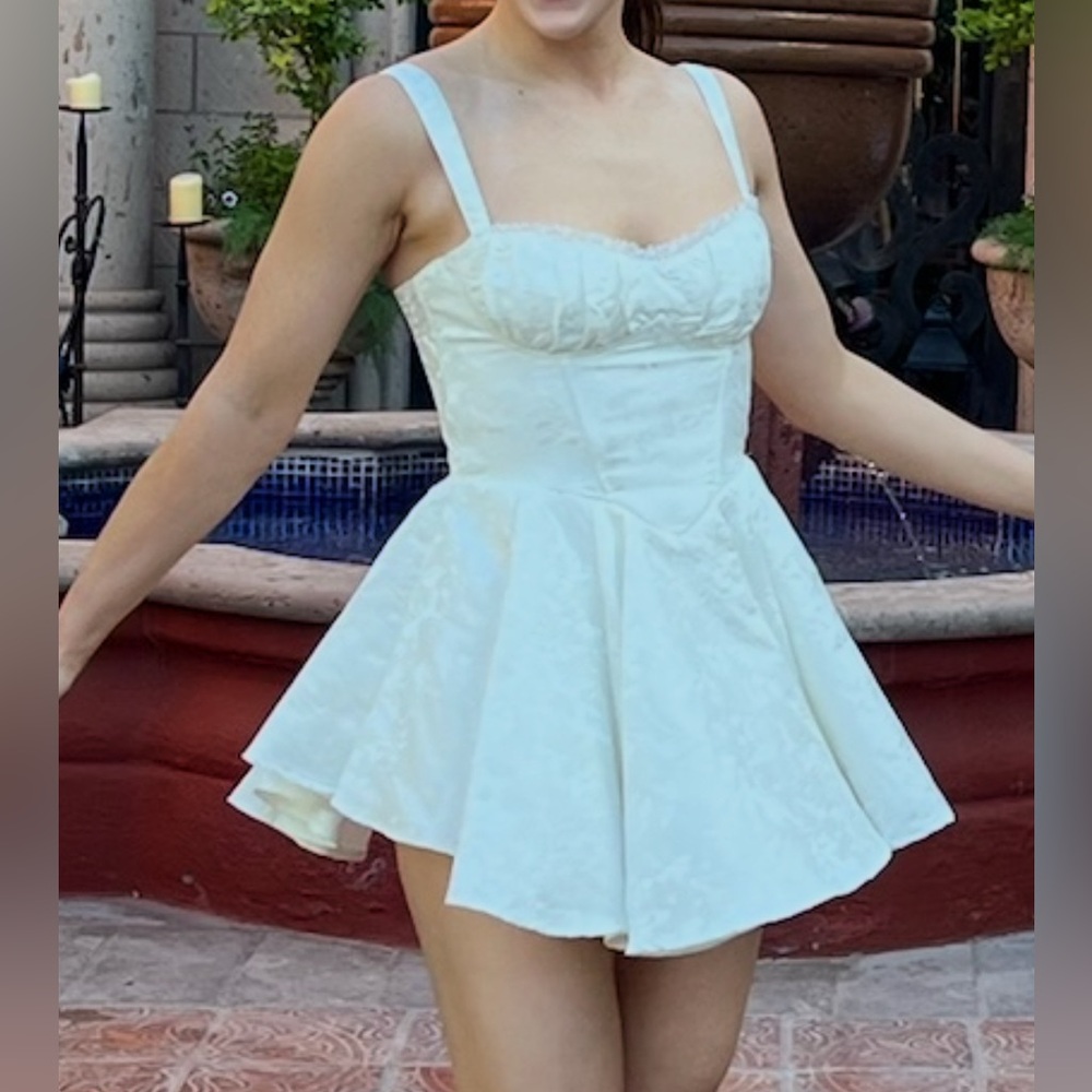 All To You Jacquard Bow Romper White - Picture 4 of 5